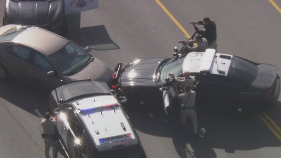 High-speed pursuit ends in crash in San Fernando Valley