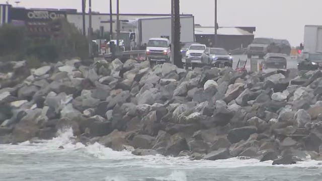 Pacific Palisades residents bracing for Christmas storm after already rough year