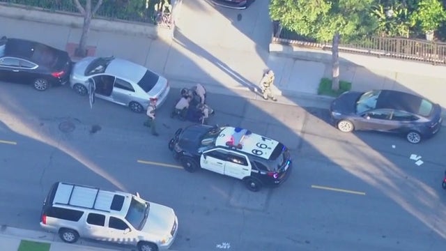 Alleged reckless DUI driver in LA County taken into custody after brief pursuit