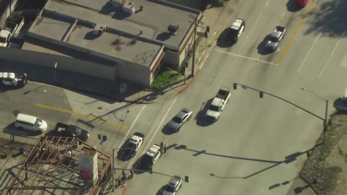 Man found dead in pickup truck in East LA
