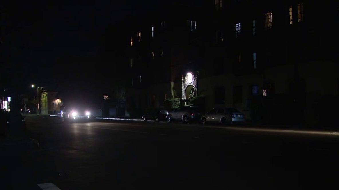 LA approves $1M for street light repair crew in Hollywood