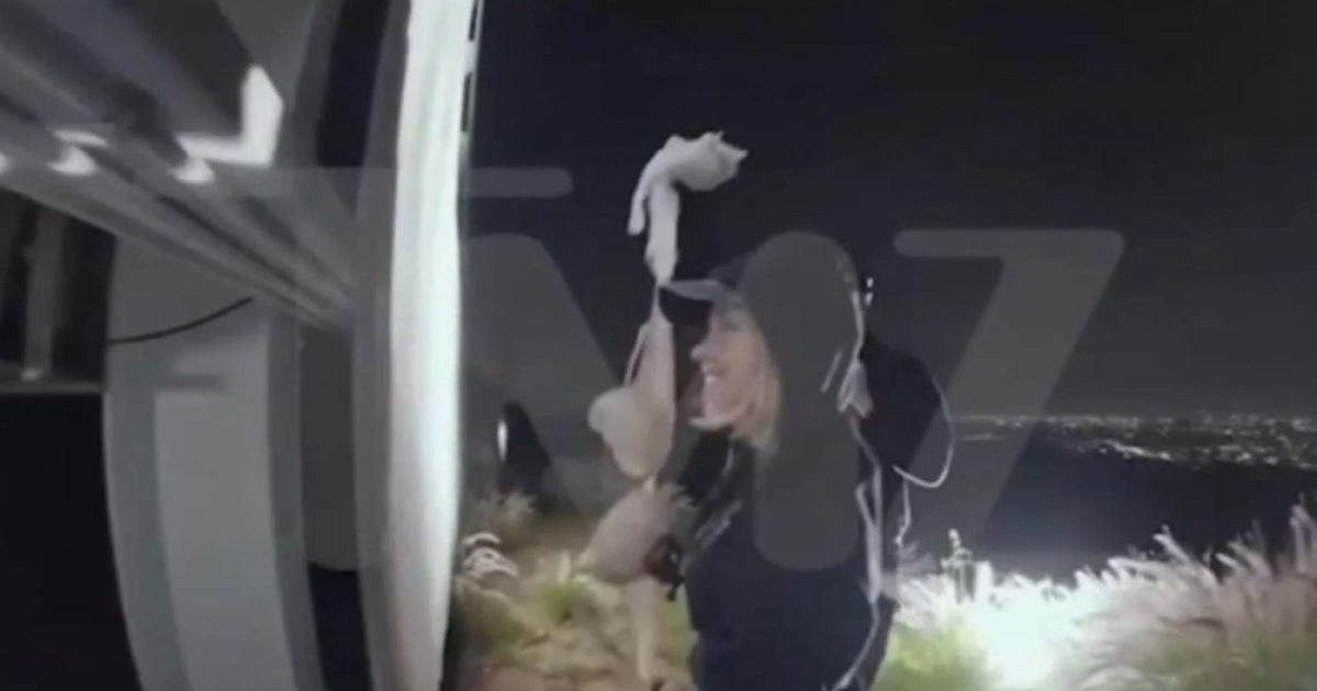 Sydney Sweeney could face charges over Hollywood sign stunt | FOX 11 ...