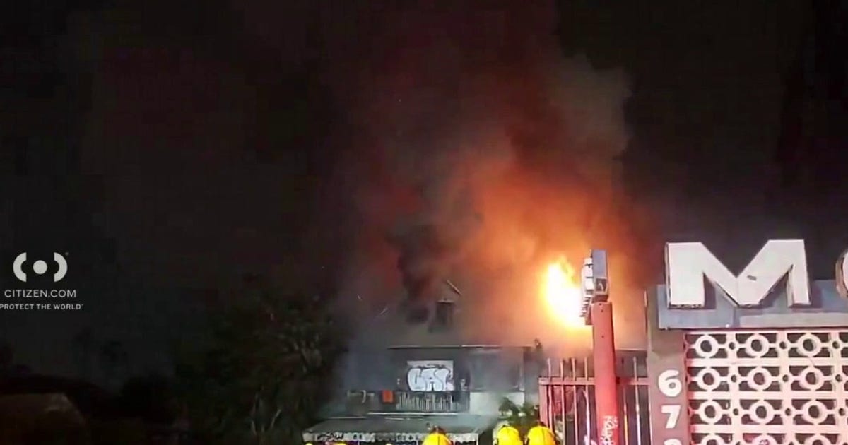 Image for Historic Hollywood landmark burns down
