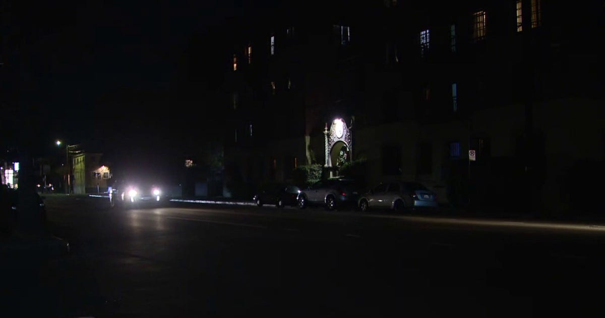 LA allocates $1M for Hollywood street light repairs