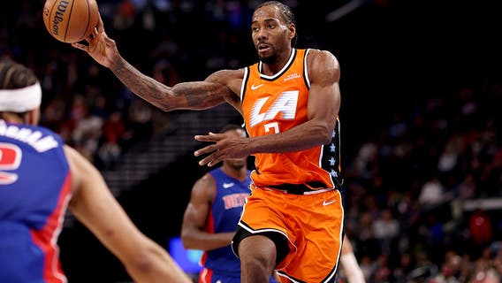 Kawhi Leonard’s surge powers Clippers’ push in crowded West