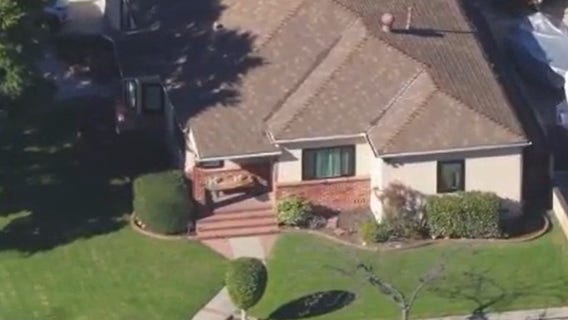 Lakewood shooting: Man kills wife, daughter, then turns gun on himself, LASD says