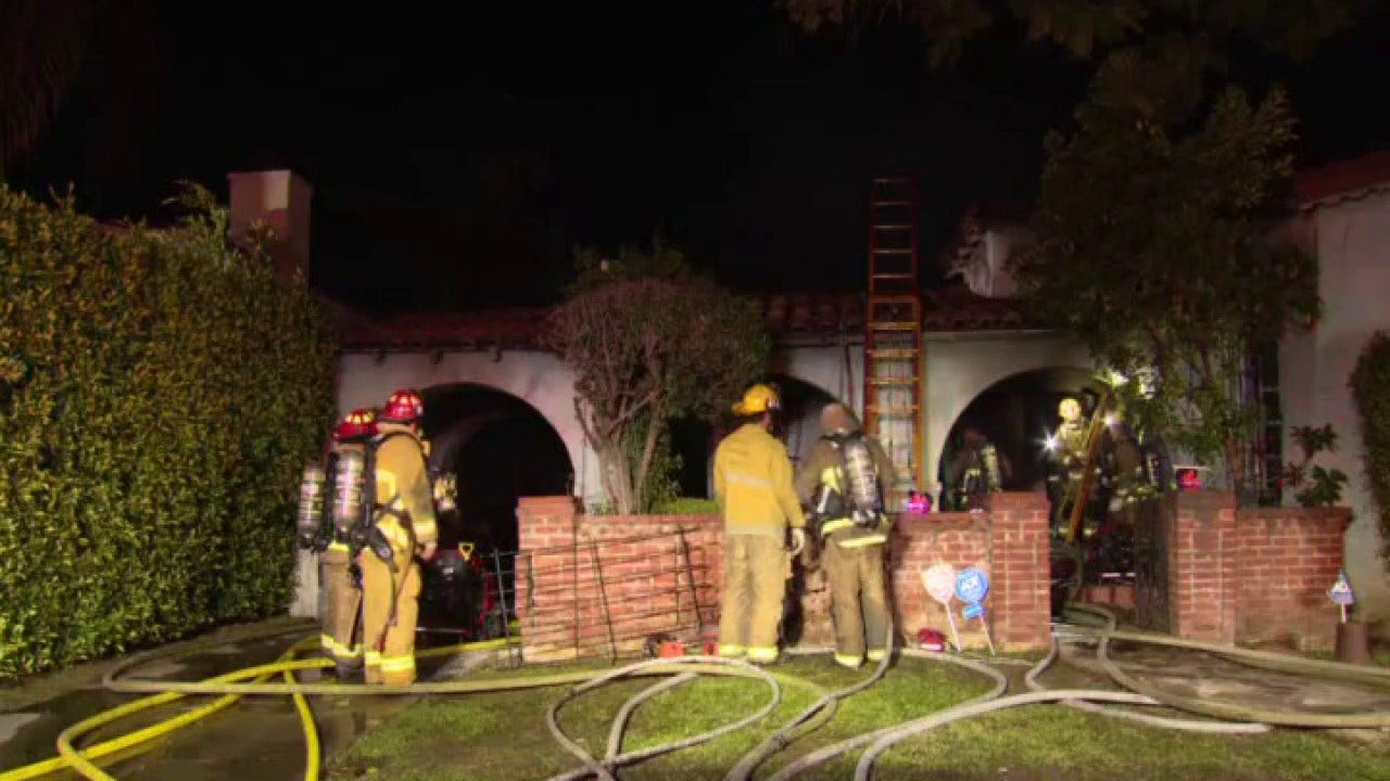 Elderly man killed, wife hospitalized in Beverly Grove house fire