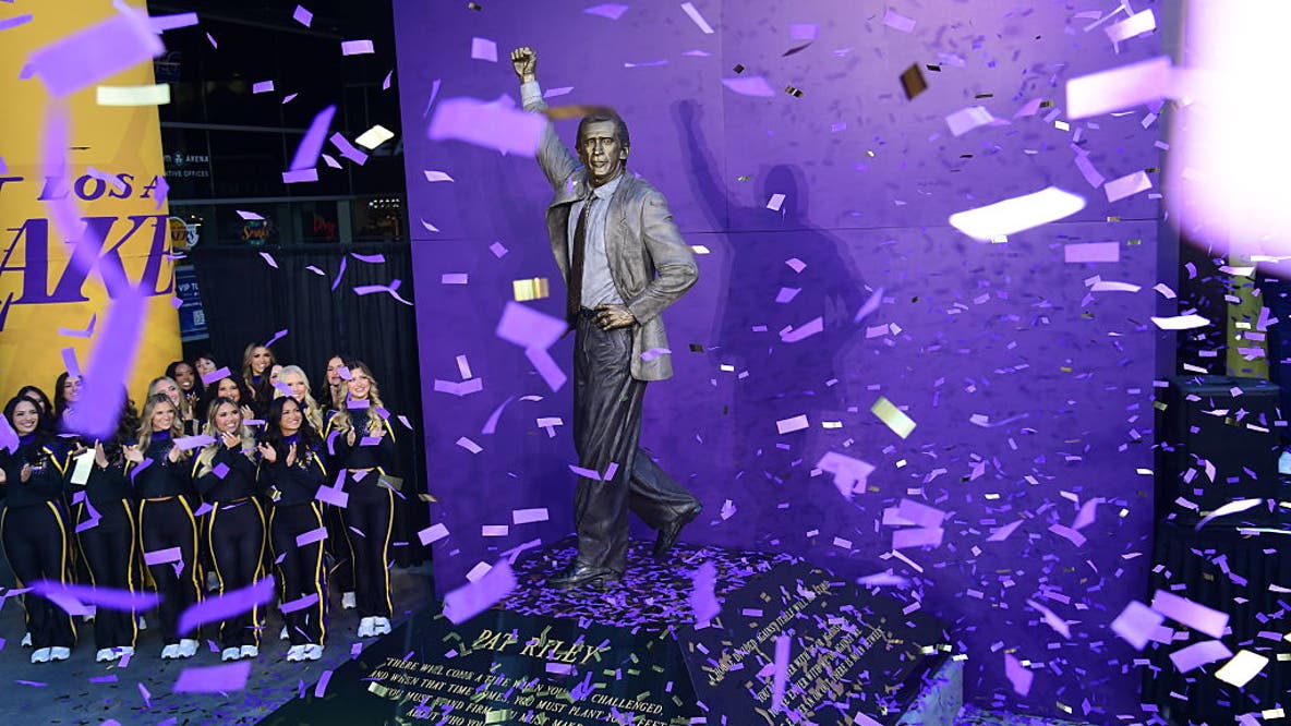 Lakers honor Pat Riley with bronze statue outside arena in heartwarming ceremony