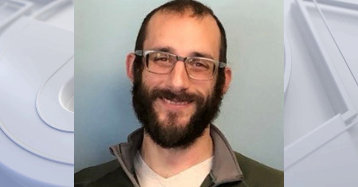 Alex Pretti shooting: 2 Border Patrol agents reportedly identified in Minnesota incident