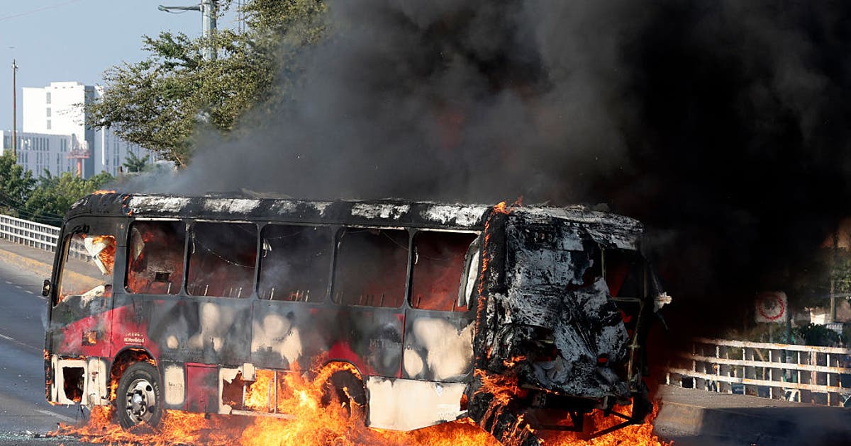 Death of cartel leader 'El Mencho' sparks violence, tourism fears