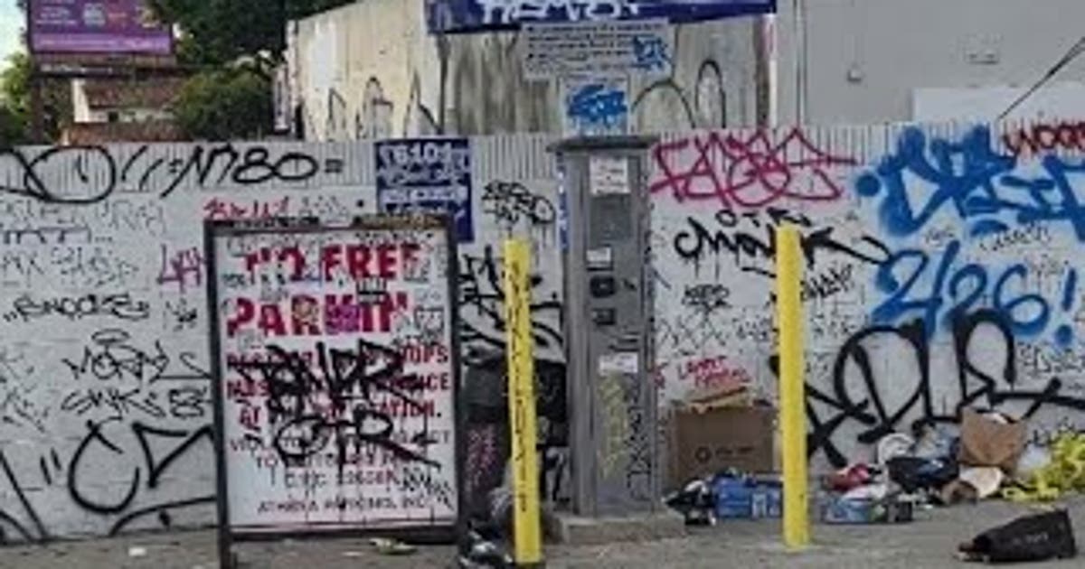 Pop-up art show in Beverly Grove leads to neighborhood vandalism