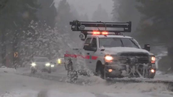 Blizzard-like conditions hit Big Bear as winter storm pounds Southern California