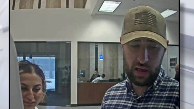 LAPD warns of 'distraction' ATM theft scheme targeting the elderly