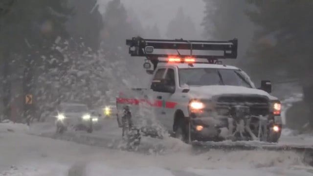 Blizzard-like conditions hit Big Bear as winter storm pounds Southern California
