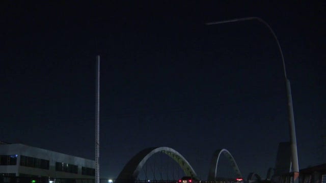 FOX 11 Exclusive: Copper wire thefts leave Los Angeles streets dark as police track growing trend