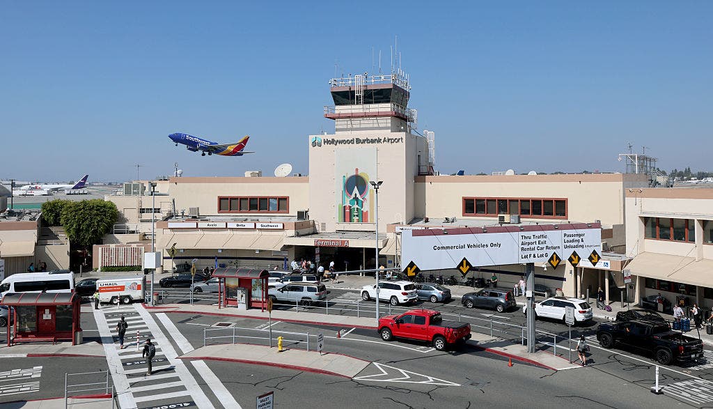 Passengers report aborted landing at Hollywood Burbank Airport; the latest in series of near-misses