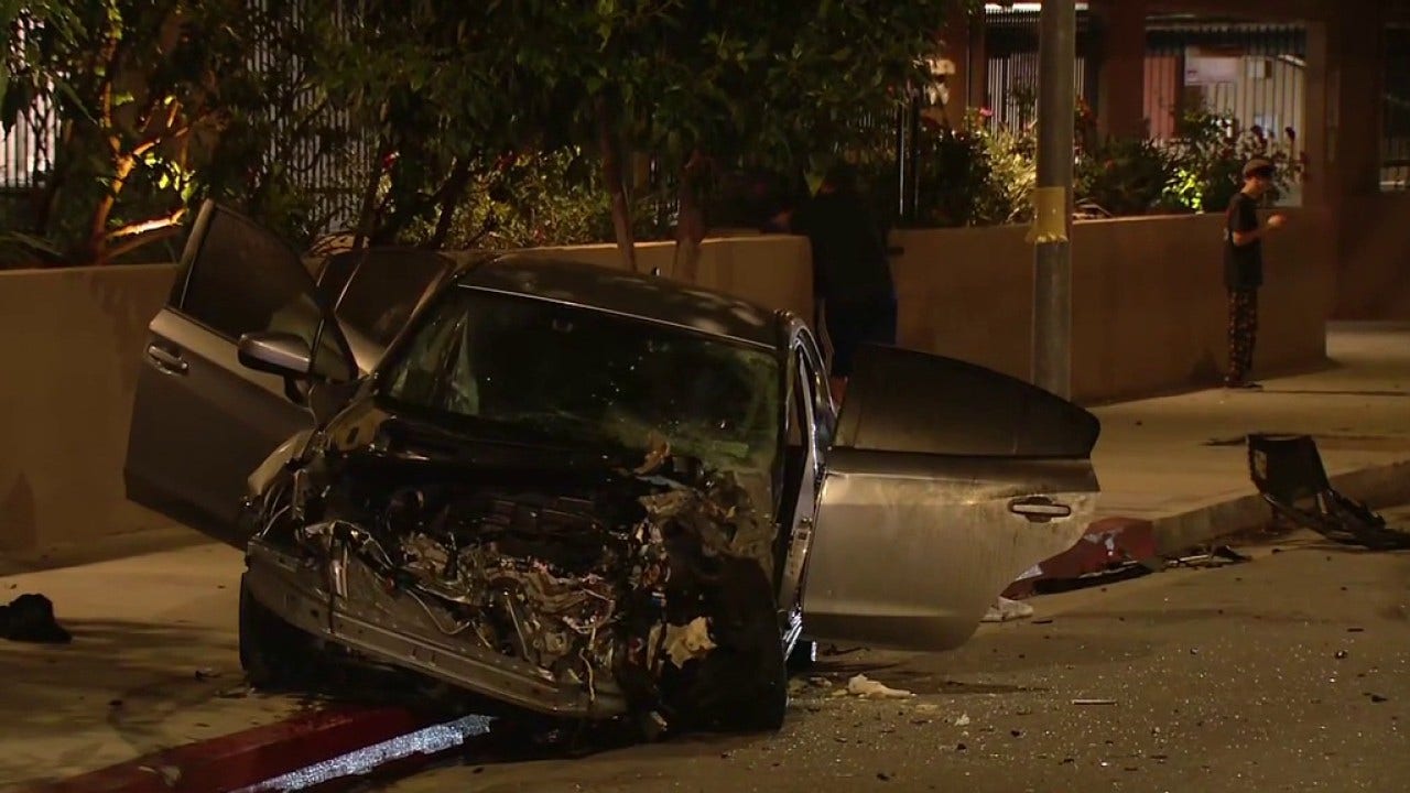 High-speed pursuit ends in violent crash in Reseda; 2 injured
