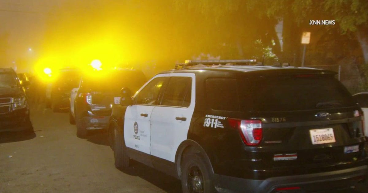 South LA homicide investigation underway after body found in alley ...