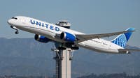 United Airlines flight to Newark returns to LAX for emergency landing