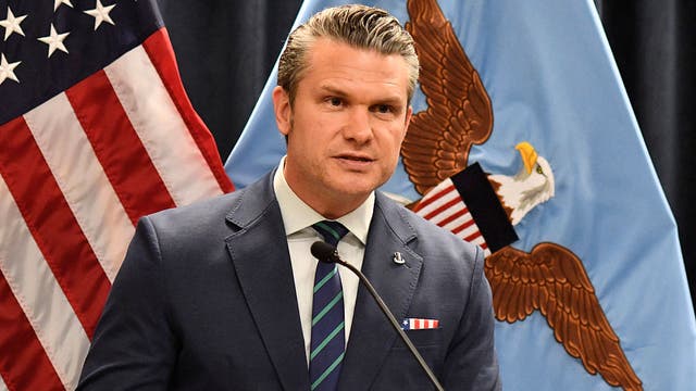 Pentagon bans photographers over 'unflattering' photos of Pete Hegseth: report