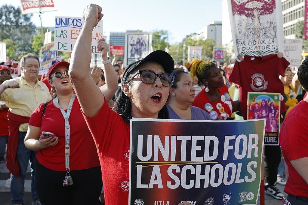 Looming LAUSD teachers' strike set for April 14