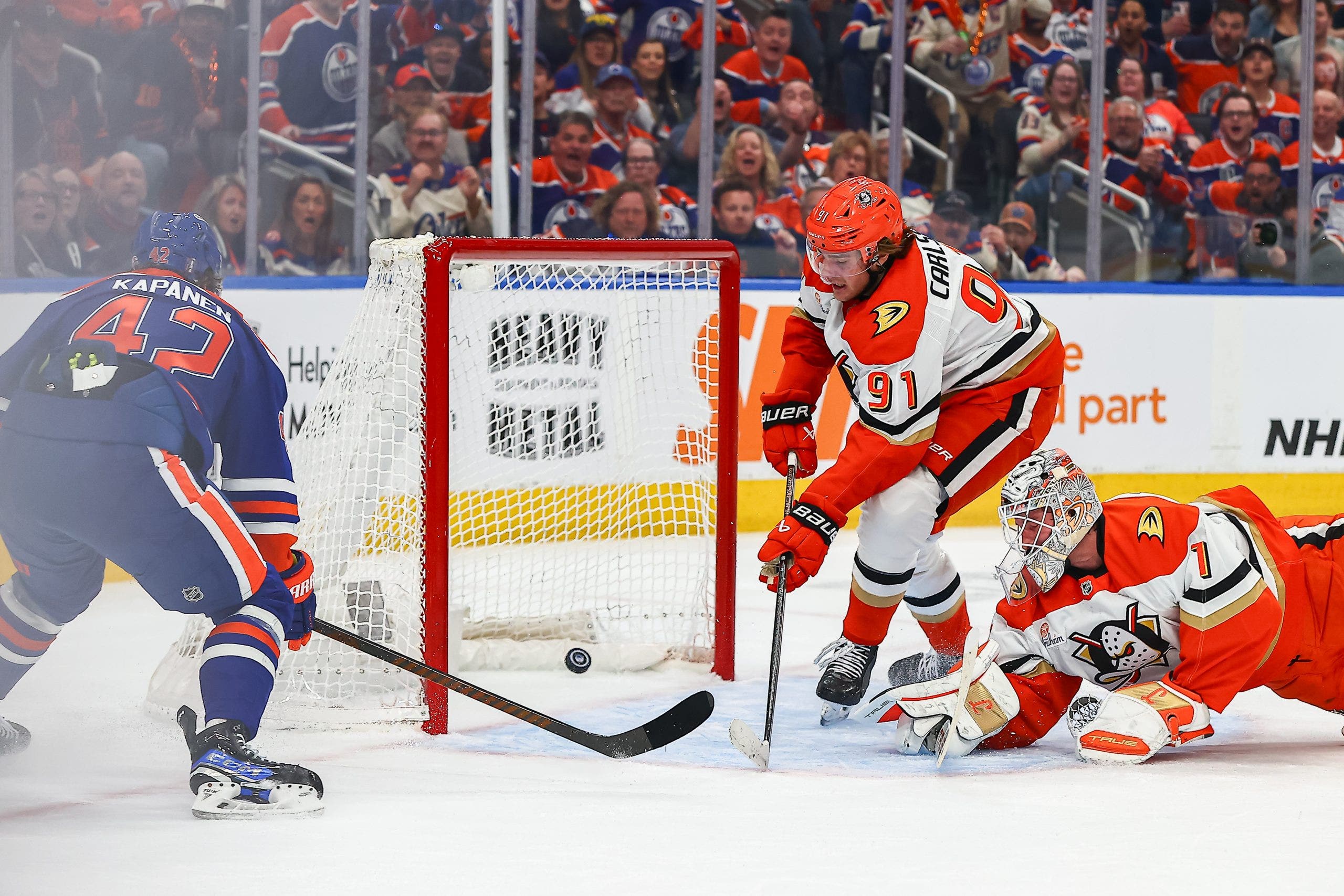 Anaheim Ducks drop Round 1 opener to Oilers
