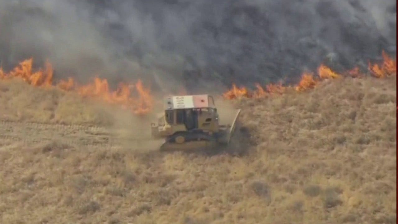LIVE: Moreno Valley fire: Springs Fire explodes to 2,800+ acres, triggers evacuations near Perris
