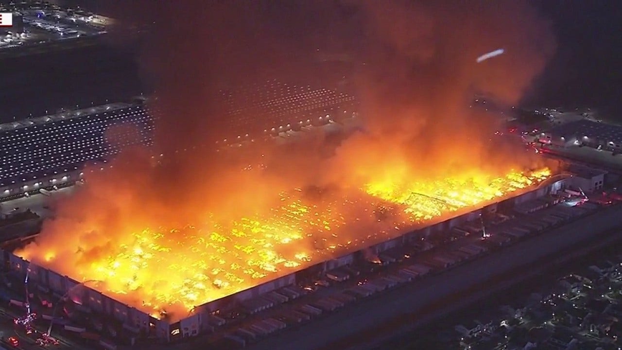 Arson suspected in massive Ontario warehouse fire