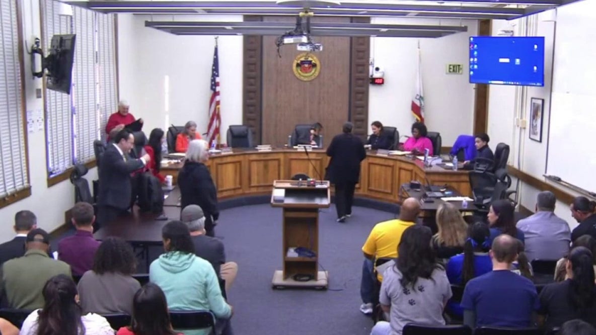 Pasadena parents worry as district considers school closures and mergers