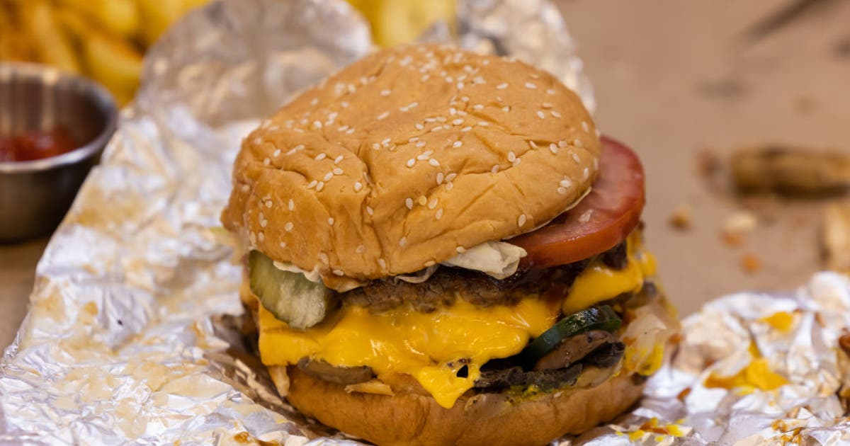 This chain beats In-N-Out for best fast-food burger in America: survey