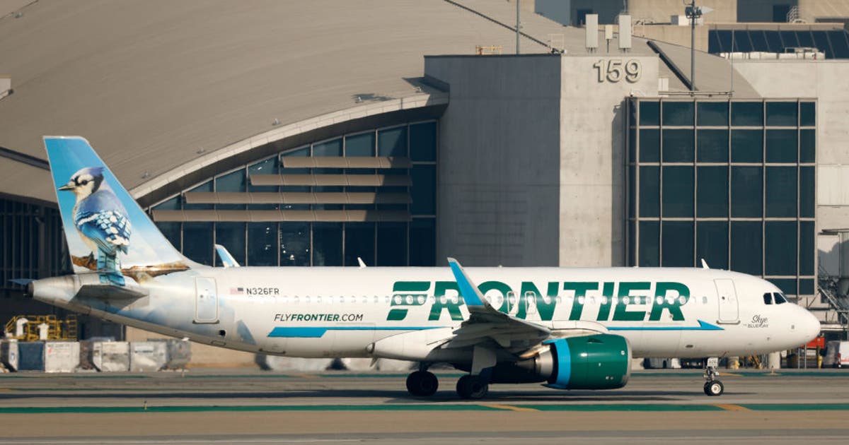 Frontier Airlines jet involved in near miss at LAX