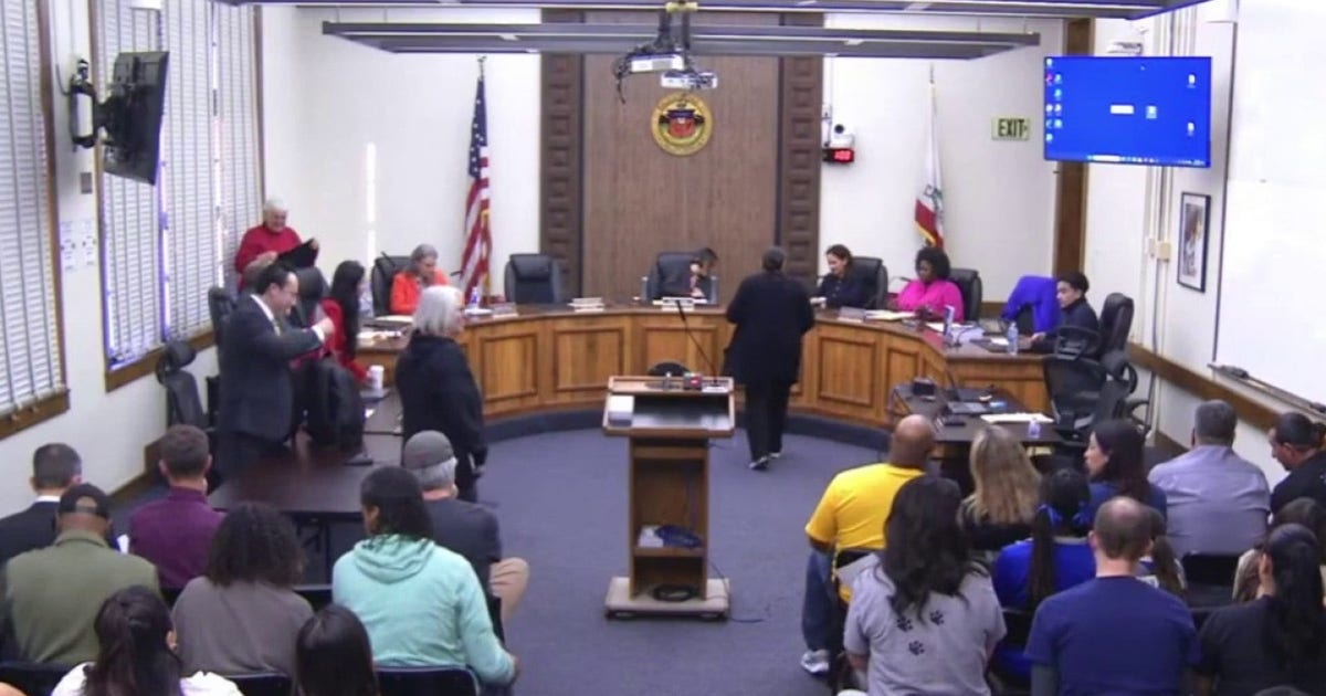 Pasadena parents worry as district considers school closures and mergers