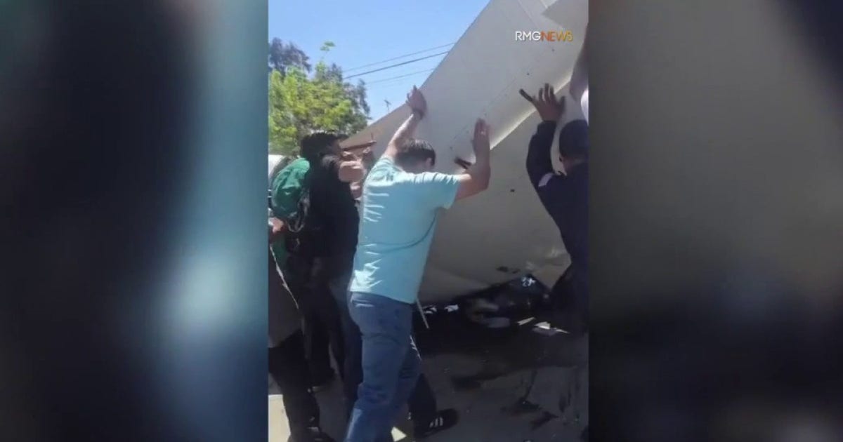 Good Samaritans rush to rescue pilot after Pacoima small plane crash ...