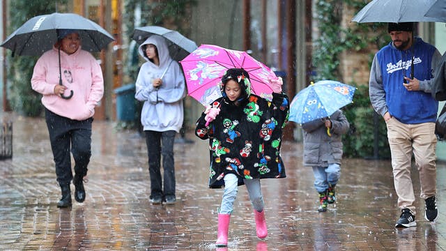 Southern California storm timeline: Back-to-back systems to bring rain, snow following heatwave