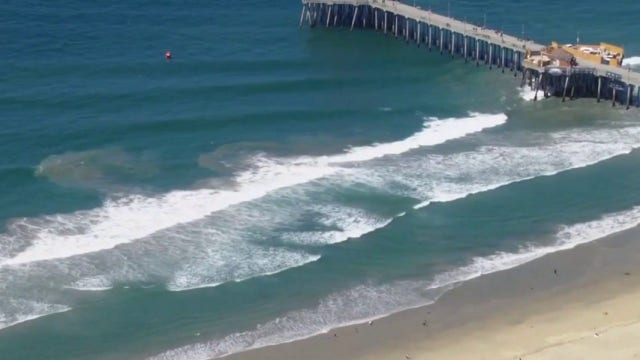 Shark sighting in Huntington Beach temporarily pauses popular surfing competition