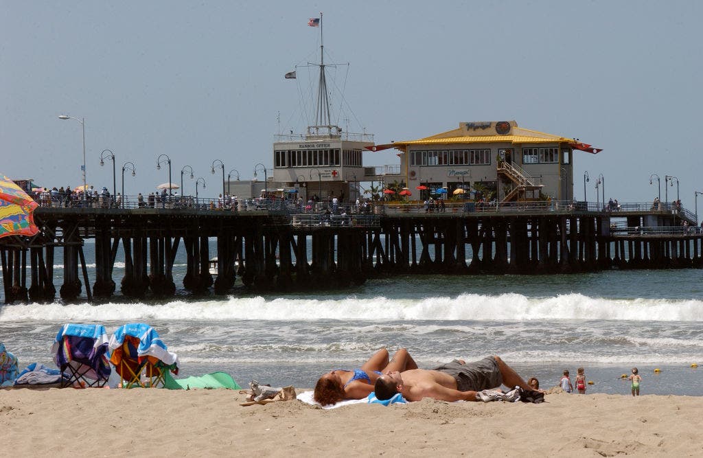 Santa Monica Pier named among California's most polluted beaches for 10th straight year