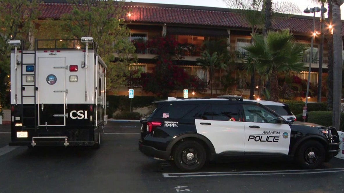 2 men found dead inside Anaheim hotel room