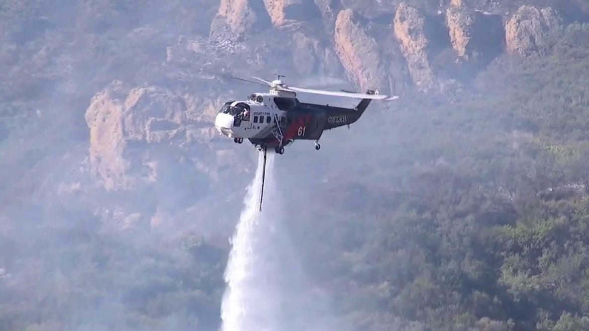 Sandy Fire in Simi Valley 30% contained as nearly 44,000 remain under evacuation orders