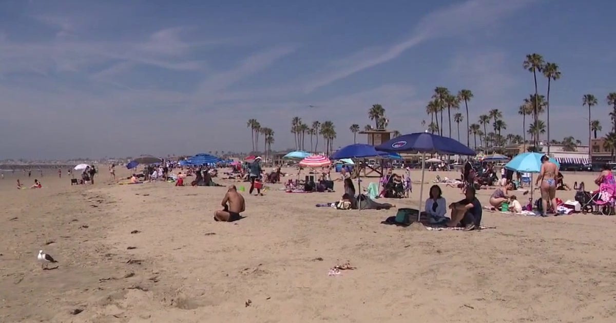 Laguna Beach bans pop-up tents and canopies