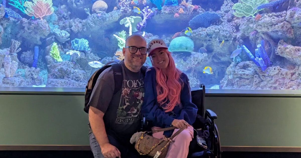 Aquarium of the Pacific grants private tour to terminally ill woman after viral Reddit plea