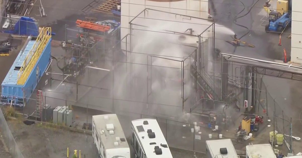 Hazardous chemical leak forces second round of evacuations in Garden Grove, Stanton