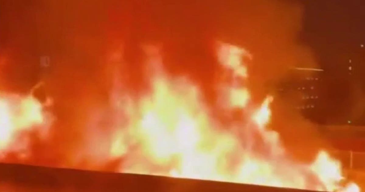 Residents alarmed by multiple vacant building fires near downtown LA apartment complex