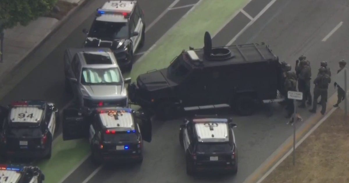 Beverly Hills standoff ends with rideshare driver's arrest