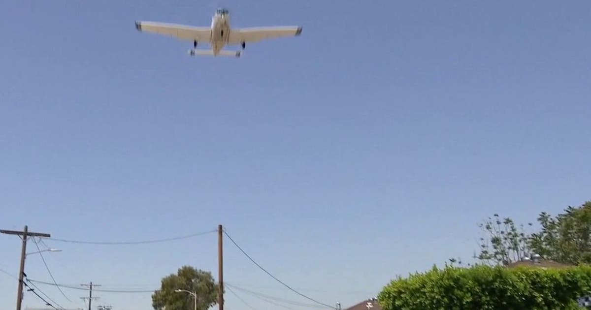 Pacoima Whiteman airport crash draws call for federal safety review, renewed closure debate