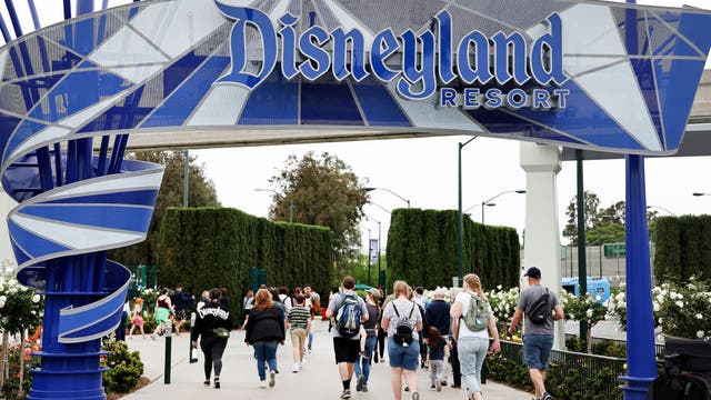 Disneyland announces major park hopping policy change