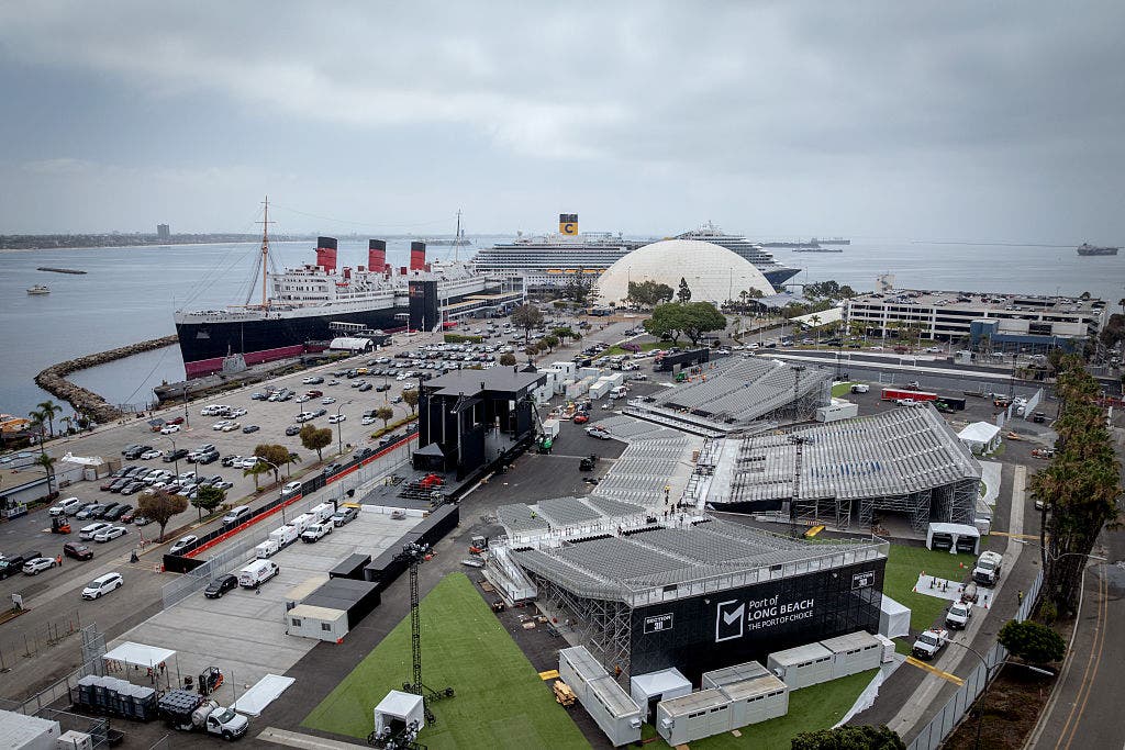 Snoop Dogg set to headline grand opening of Long Beach's new waterfront venue