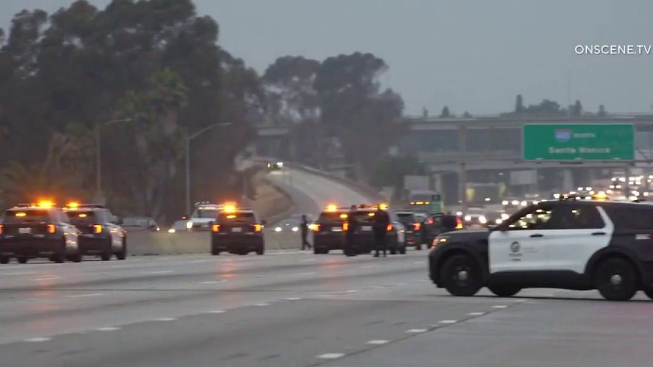 405 Freeway reopens near LAX after LAPD fatally shoots armed robbery suspect