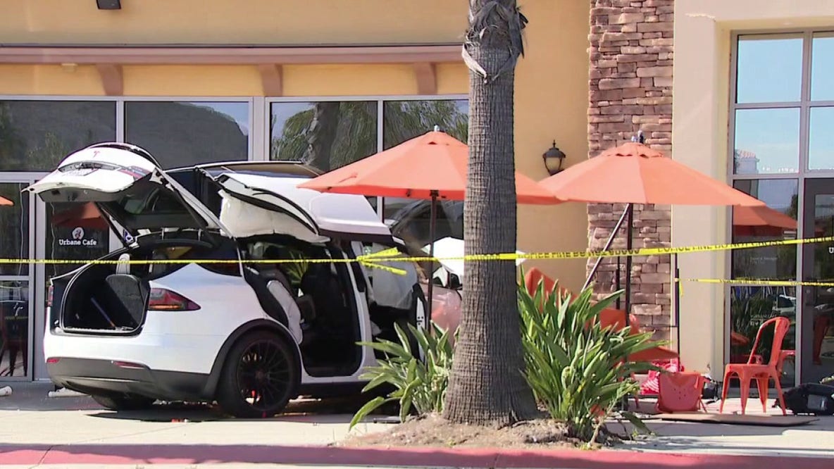 Woman killed, 5 others hurt after Tesla slams into cafe patio in Simi Valley