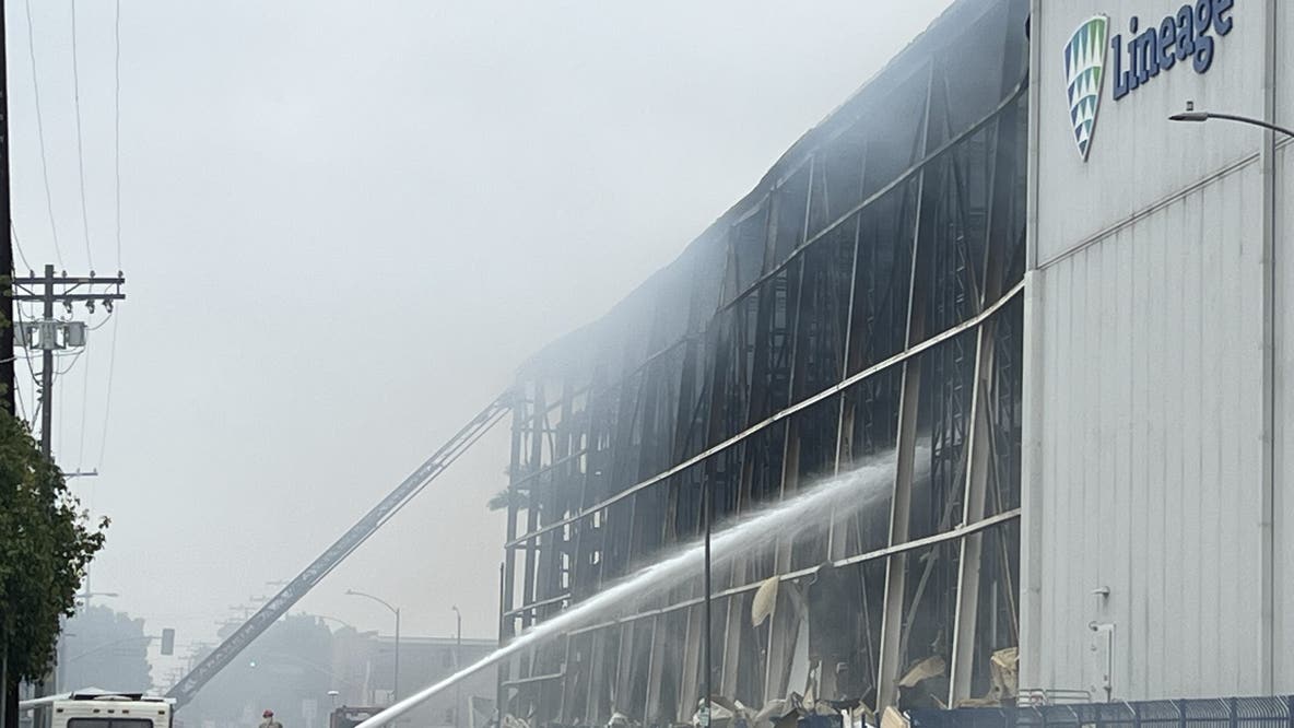Boyle Heights warehouse fire: LAFD sets Friday target for full extinguishment