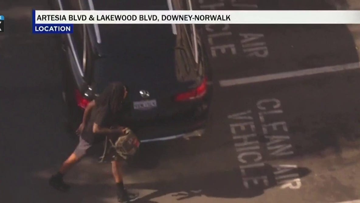LIVE: Search underway for burglary suspect after pursuit in Downey-Norwalk area